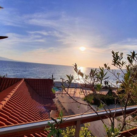 Villa Skenderi Sarande Bagian luar foto